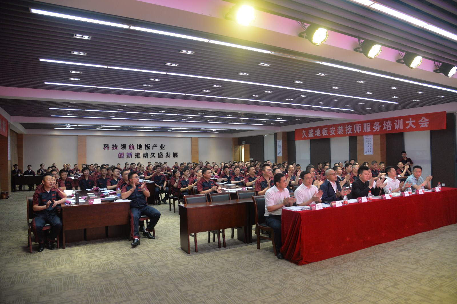 1497832936818347.jpg 1497832936818347.jpg